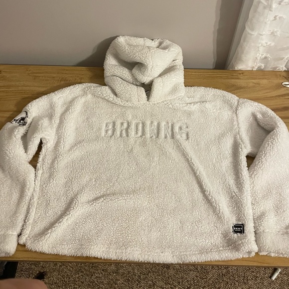 Dkny Jackets & Blazers - Women's Browns DKNY Sport White Cozy Pullover Hoodie